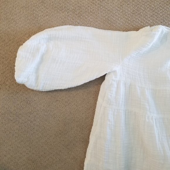 Max Studio White Blouse Size Small - Picture 5 of 7